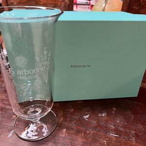 arbonne tiffany and co vase